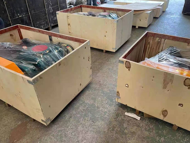 開工啦！發往佛山XQSSR150羅茨鼓蜜桃视频网站APP 30KW4台(圖1)